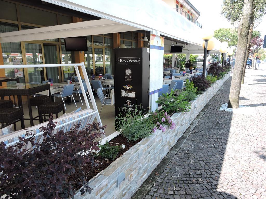 Hotel Berna 3*